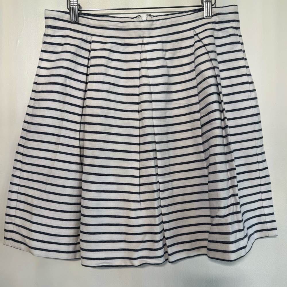 Banana Republic Black and White Striped Mini Skirt